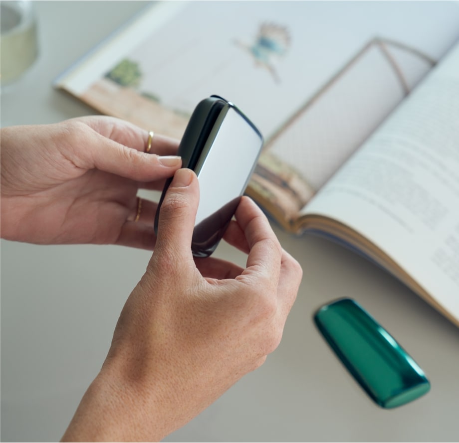 Výmena Amazon Green krytu a inštalácia nového predného krytu Ploom X Slate Grey